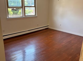 325 Biltmore Ave #2B, Elmont, NY 11003