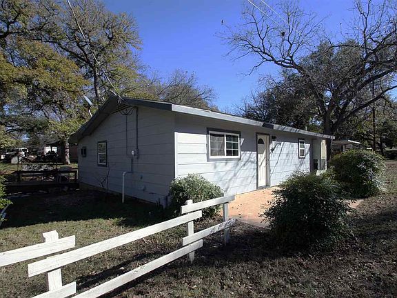 2nd image of 714 McCartney Dr