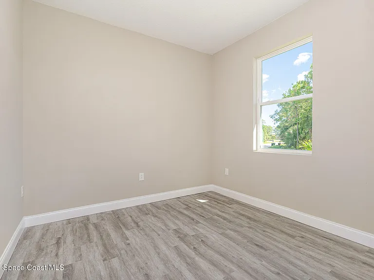 758 Bryant Rd SW — Photo 34