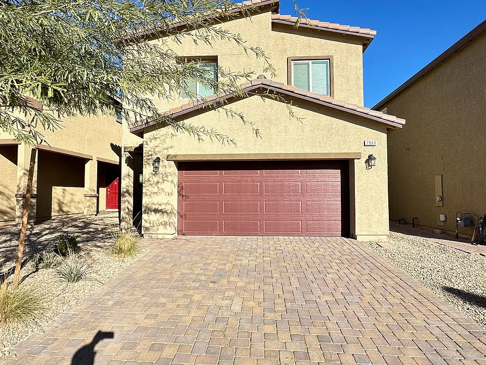 7860 Pink Opal Ave