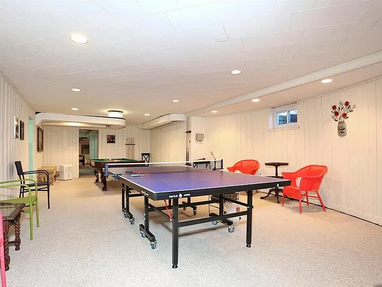 328 W Ridgewood Ave — Photo 36