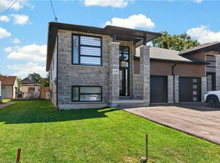 230 Knoll St, Pt Colborne, ON L3K 5A5