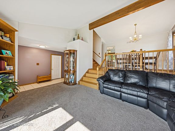 3rd image of 17040 Prestwick Dr