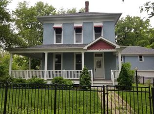 403 N 3rd St, Oskaloosa, IA 52577
