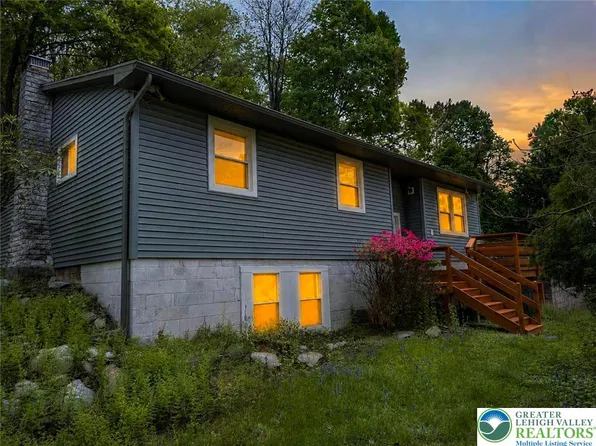 246 Allen St, Lehighton, PA 18235