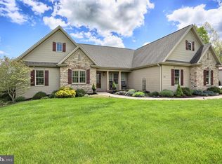 563 Dellville Dam Rd, Shermans Dale, PA 17090