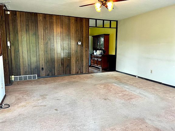 3rd image of 2029 G St