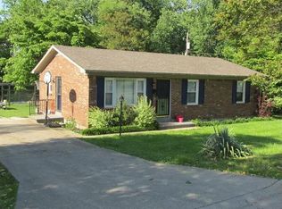 606 W Broadway St, Bardstown, KY 40004