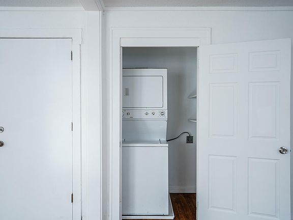 5th image of 2613 Amie Ct APT 1