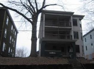 41 Chestnut St, Southbridge, MA 01550