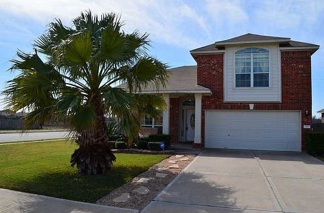 1st image of 2101 Huxley Ln