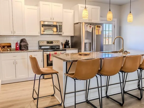 1510 W Tahlequah Ave, Sulphur, OK 73086