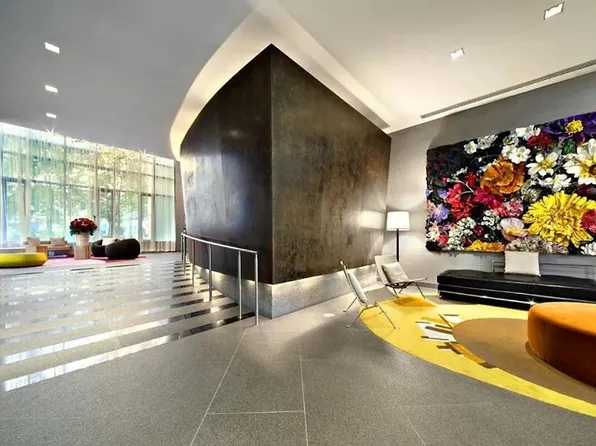 325 Fifth Avenue image 8 of 11