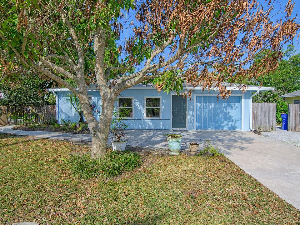 1st image of 1545 Highland Avenue