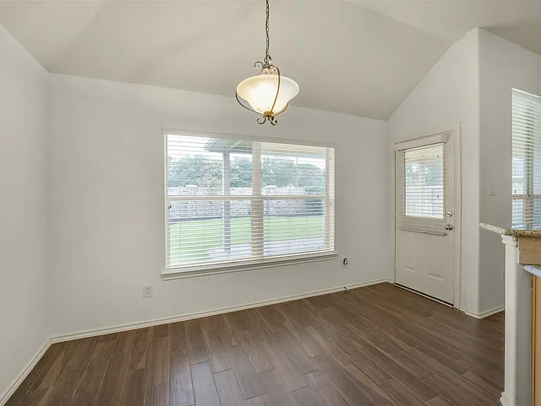 1414 Phoenician Dr — Photo 18
