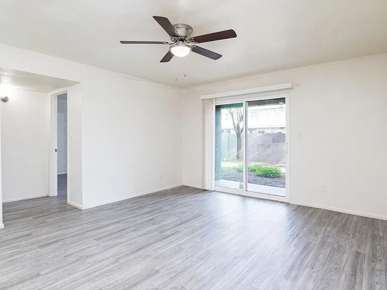 2 months Free Laterl 14 Call today to lock in — Photo 9