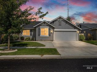 5376 W Los Flores St, Meridian, ID 83646