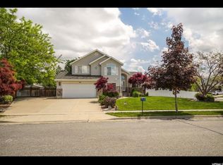 1183 S 1050 W, Woods Cross, UT 84087
