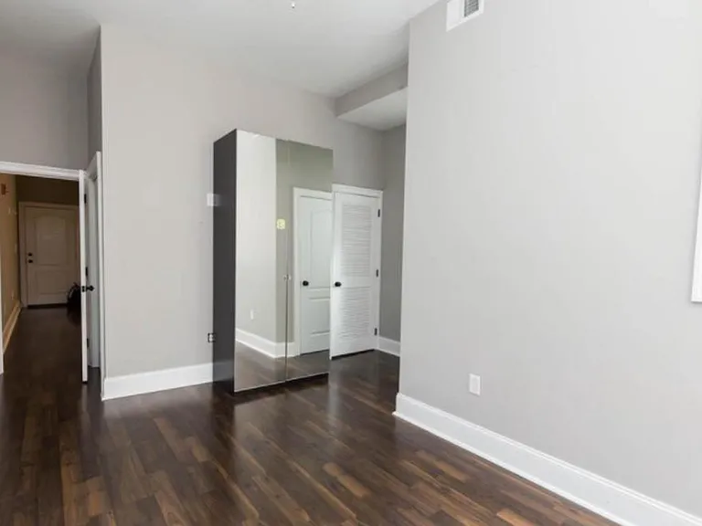 2107 Spruce St #2R — Photo 9