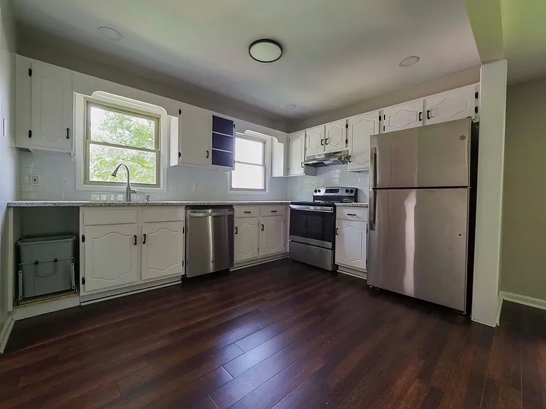 3865 Overton Manor Ln — Photo 3