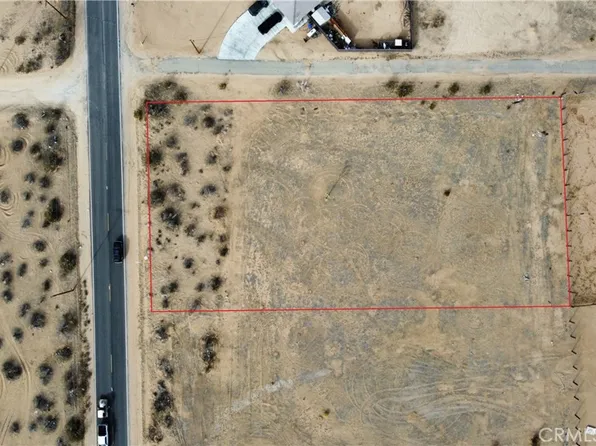 24925 Running Breeze, Apple Valley, CA 92307