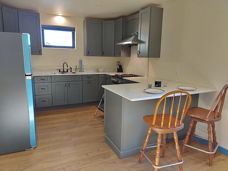 1514 N Sunset Dr — Photo 10