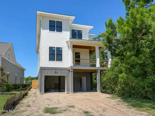 212 Summernights Way, Holly Ridge, NC 28445