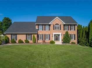 1029 Atlas Ln, Northampton, PA 18067