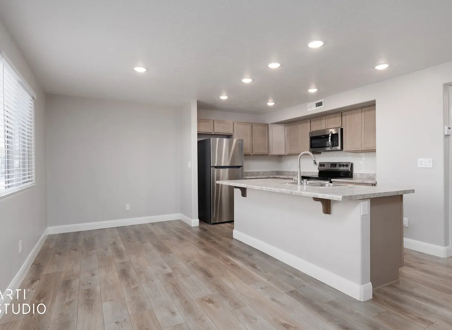 130 E. First North St. — Photo 4