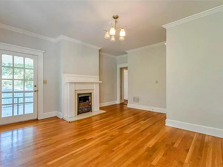 1191 Mansfield Ave NE — Photo 7