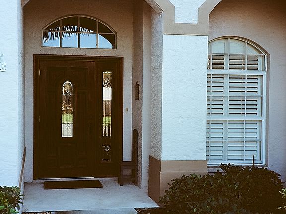 3rd image of 23349 Olde Meadowbrook Cir