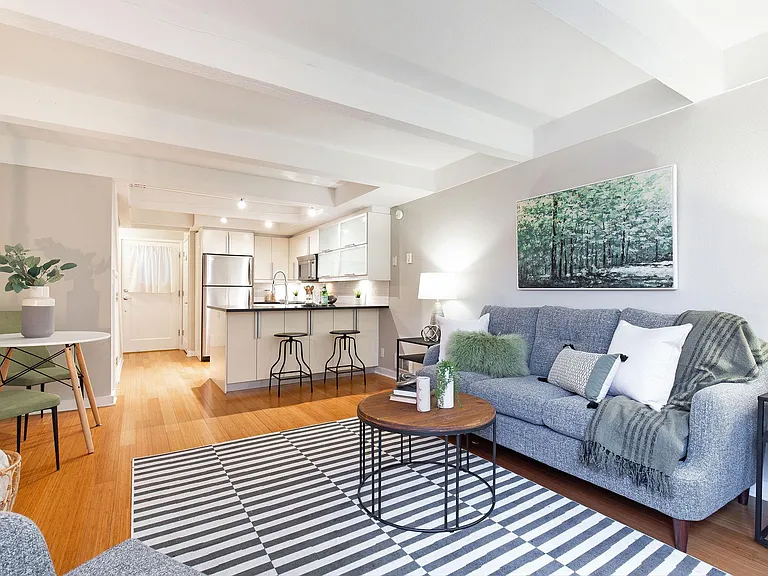 39 Etruria St #2 — Photo 7