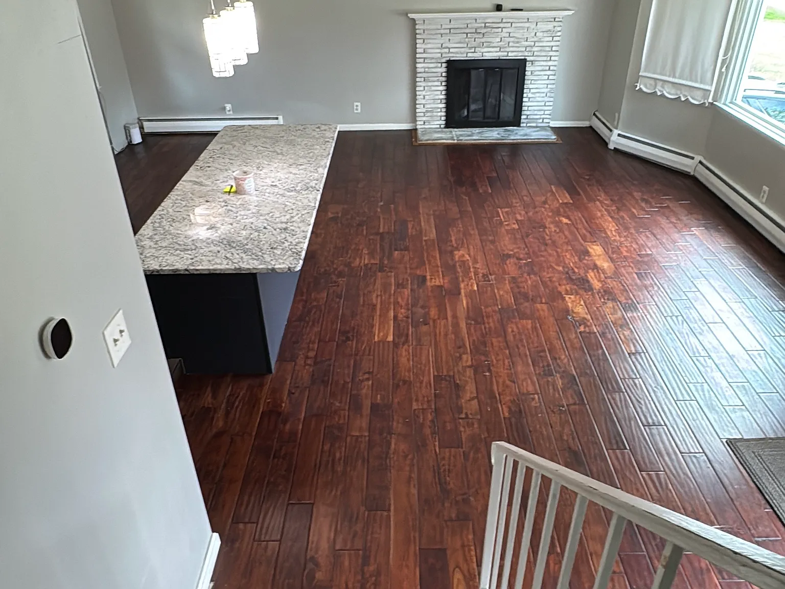 5 bed, 1962 sqft, $3,500 — Photo 4