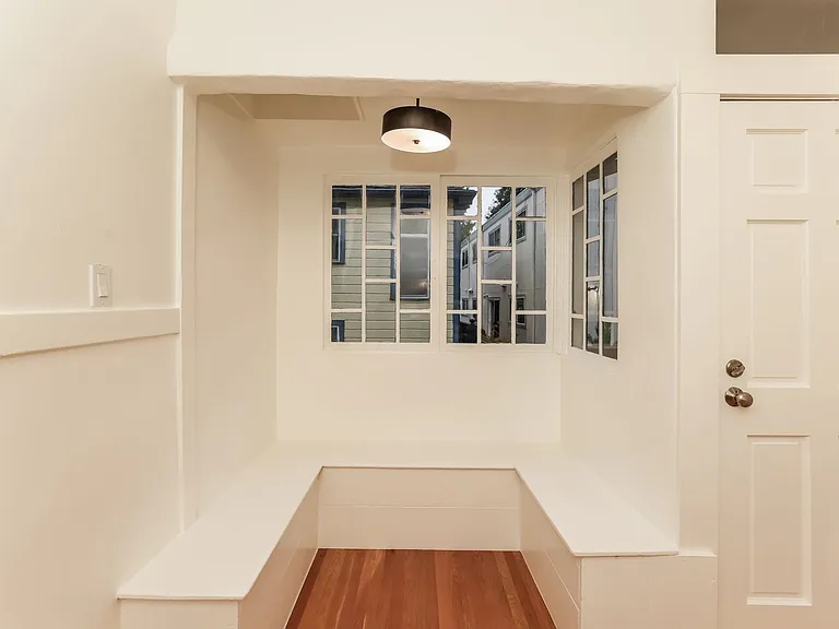 1734 Lincoln St — Photo 13