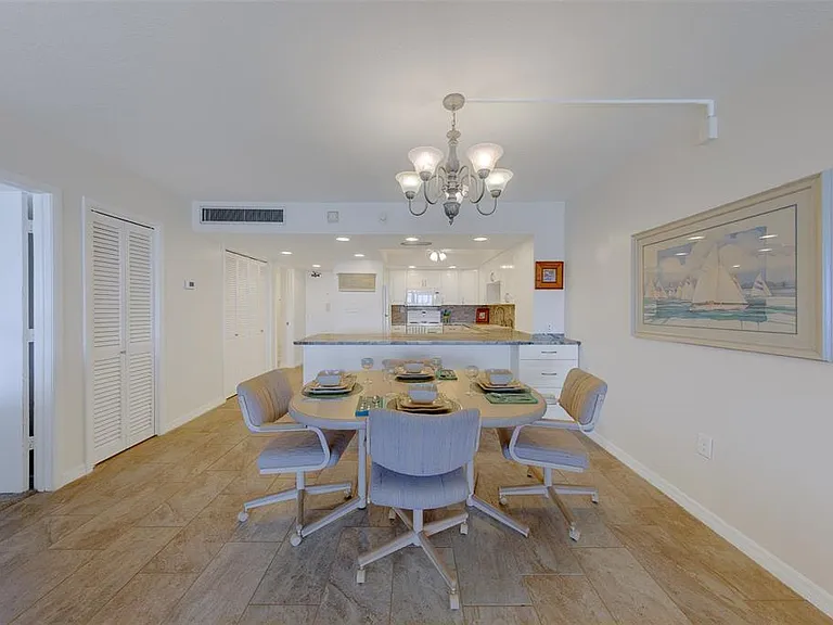 17920 Gulf Blvd #1808 — Photo 12