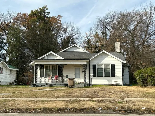913 N Division St, Forrest City, AR 72335