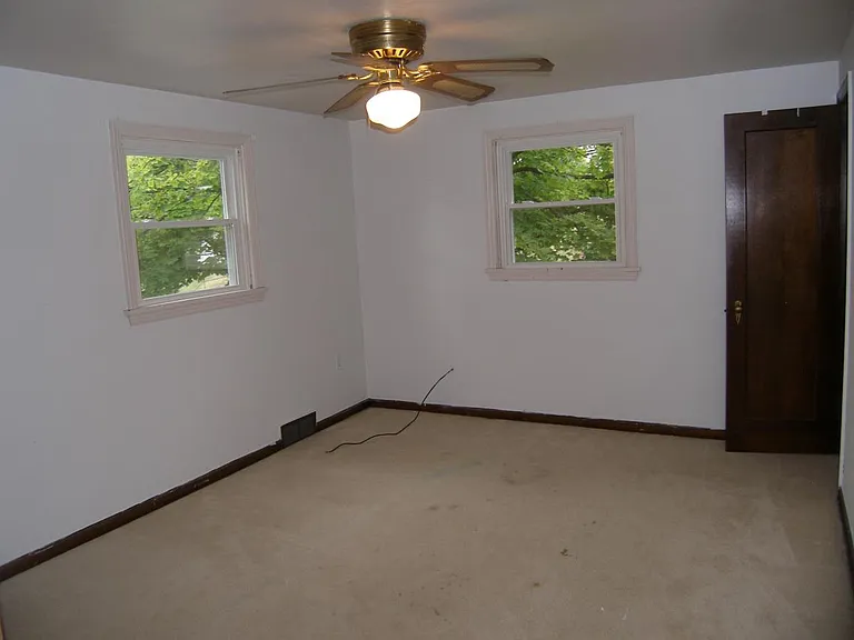 5357 Brownsville Rd — Photo 12