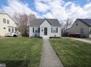 377 Spruce Ave, Maple Shade, NJ 08052