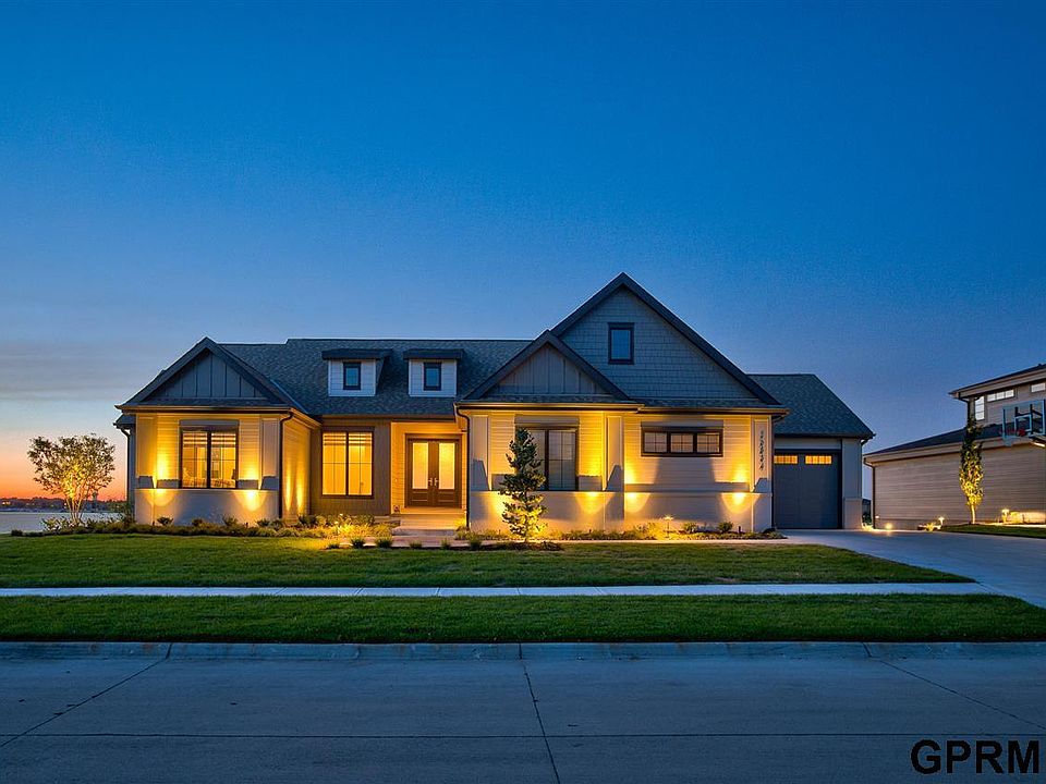 1st image of 26534 Manderson Court Valley NE