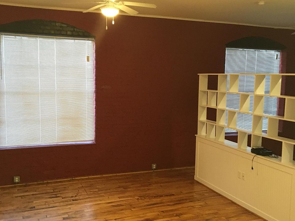 1st image of 15 N Union St
