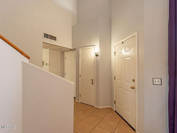 5th image of 9531 E Lochnay Ln