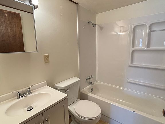 3rd image of 1202 S 12th Ave #1208-1