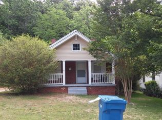 831 3rd St SE, Hickory, NC 28602