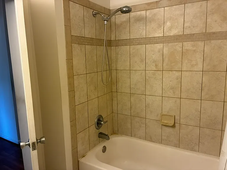 3007 White Birch Ct — Photo 10