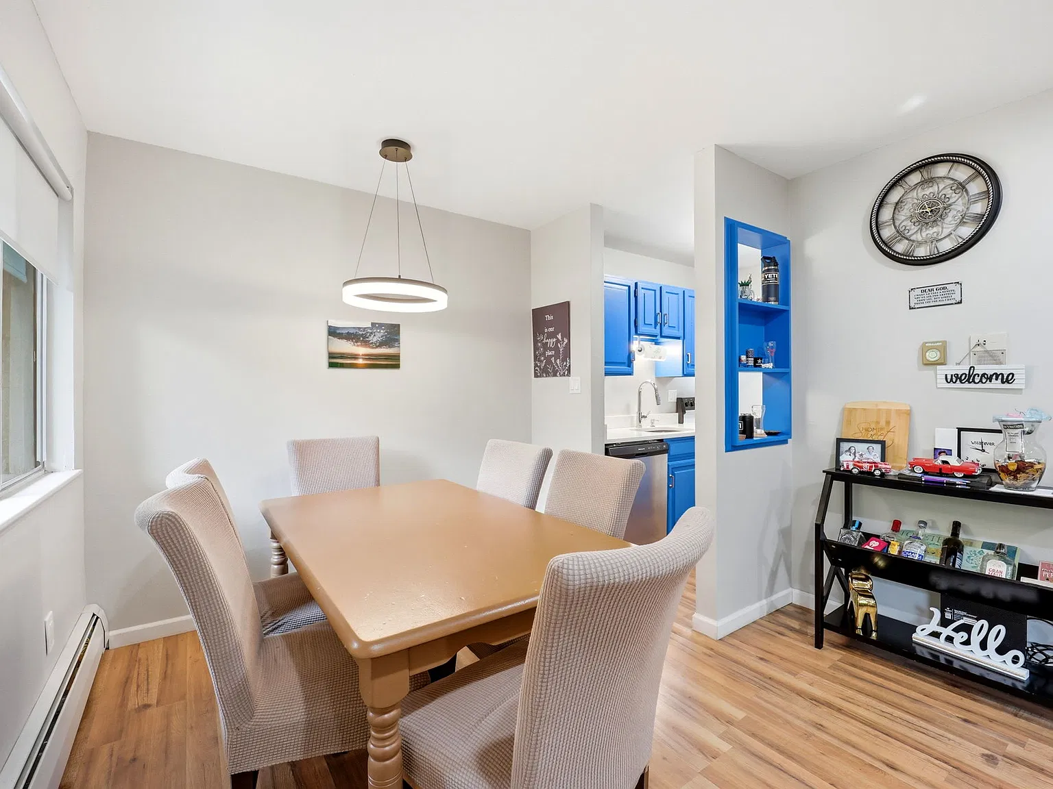2 bed, 732 sqft, $1,600 — Photo 3