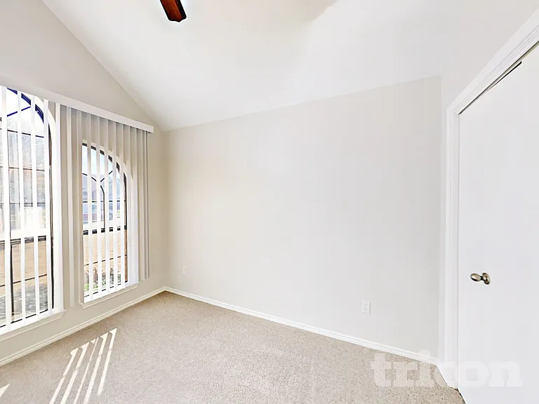 1508 Sunflower Ln — Photo 13