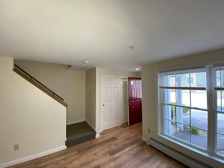 Oak Terrace Townhomes — Photo 16