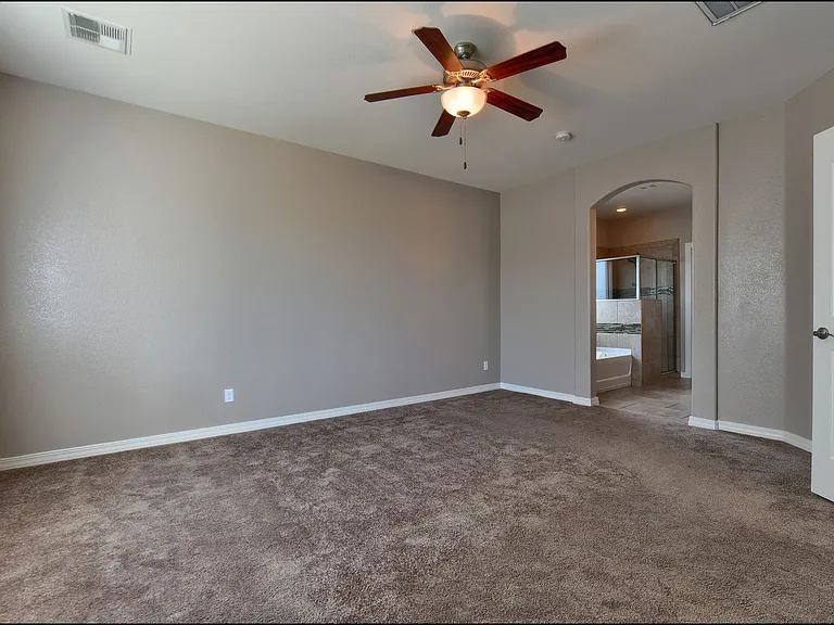 6560 Westfield Dr — Photo 17