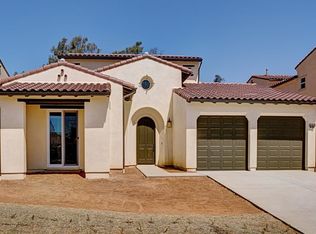 1600 New Crest Ct, Carlsbad, CA 92011