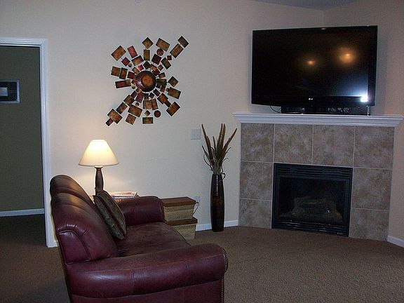 4th image of 6350 Coachlight Dr Unit 3206